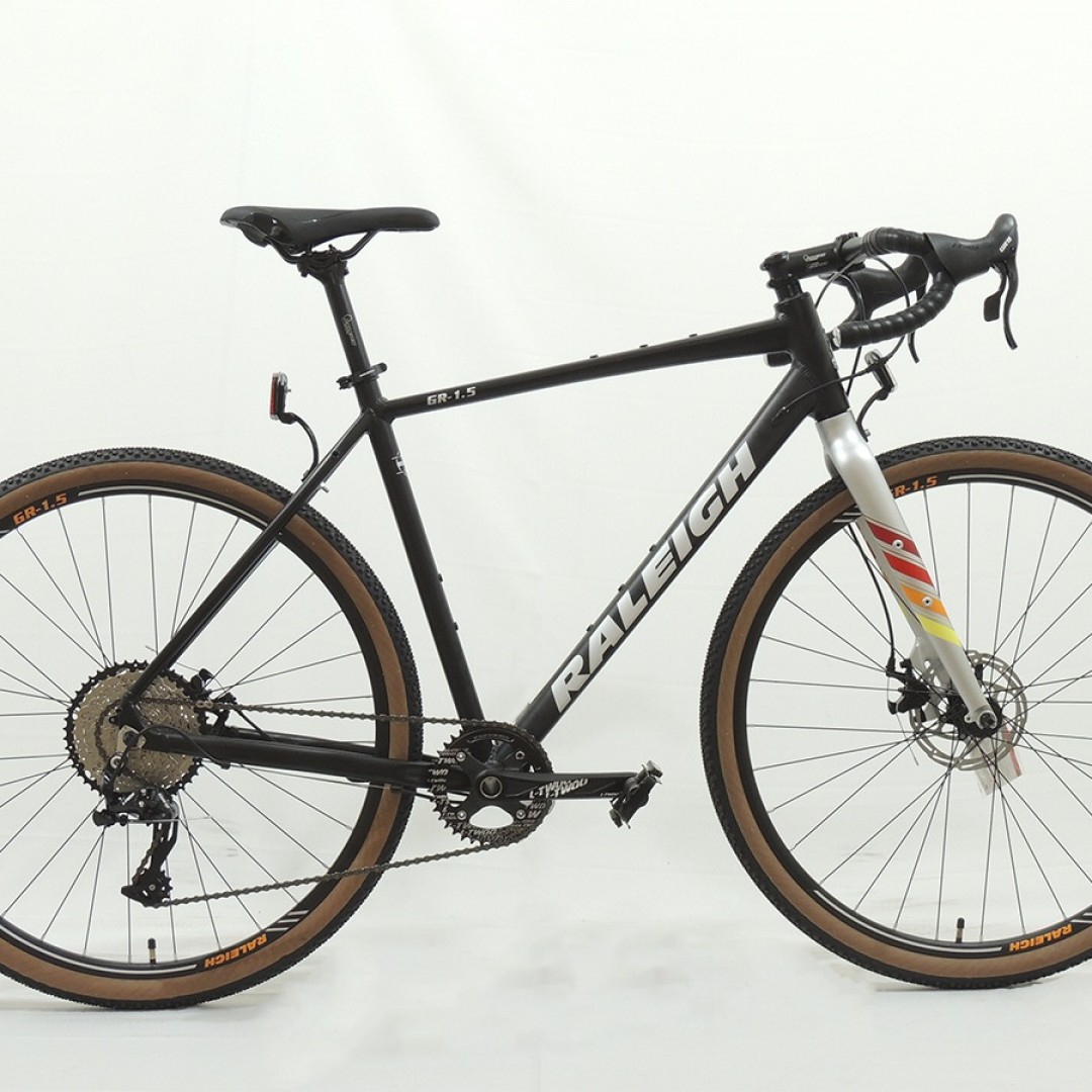 bicicleta-raleigh-gravel-gr-15-talle-54-negra-con-gris