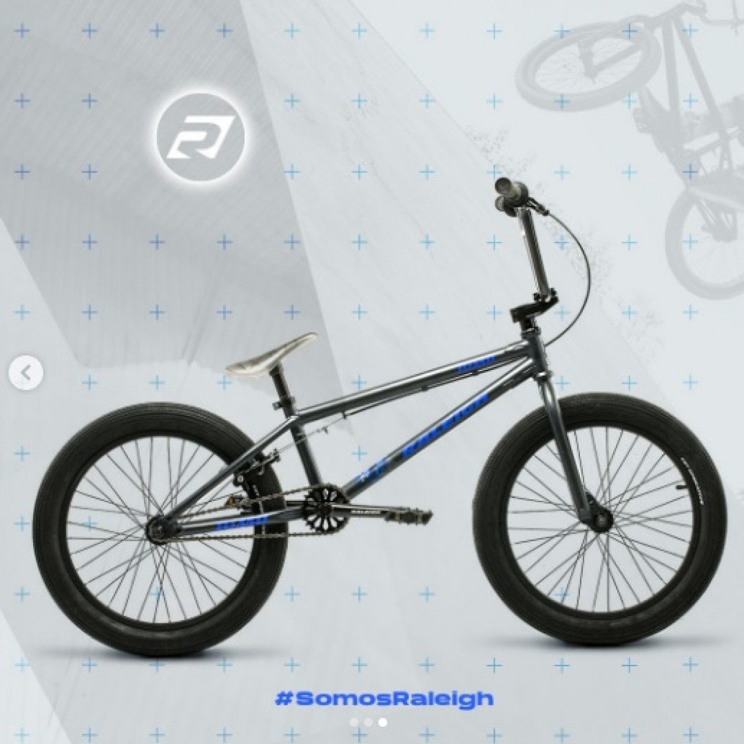 bicicleta-raleigh-freestyle-jump